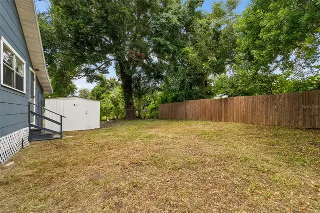 Listing Photo 16