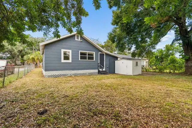 Listing Photo 17