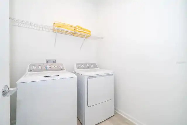 Listing Photo 19