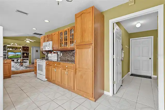 Listing Photo 26