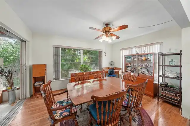 Listing Photo 10