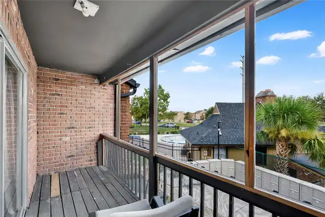 Listing Photo 24