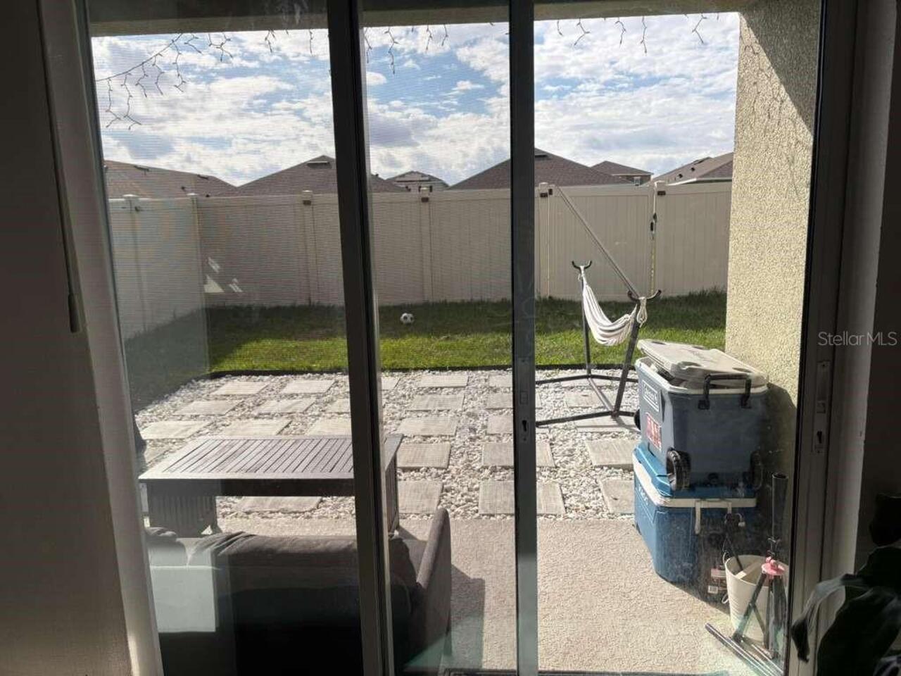 Listing Photo 12