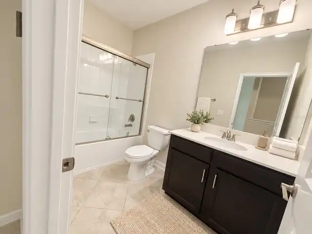 Listing Photo 15