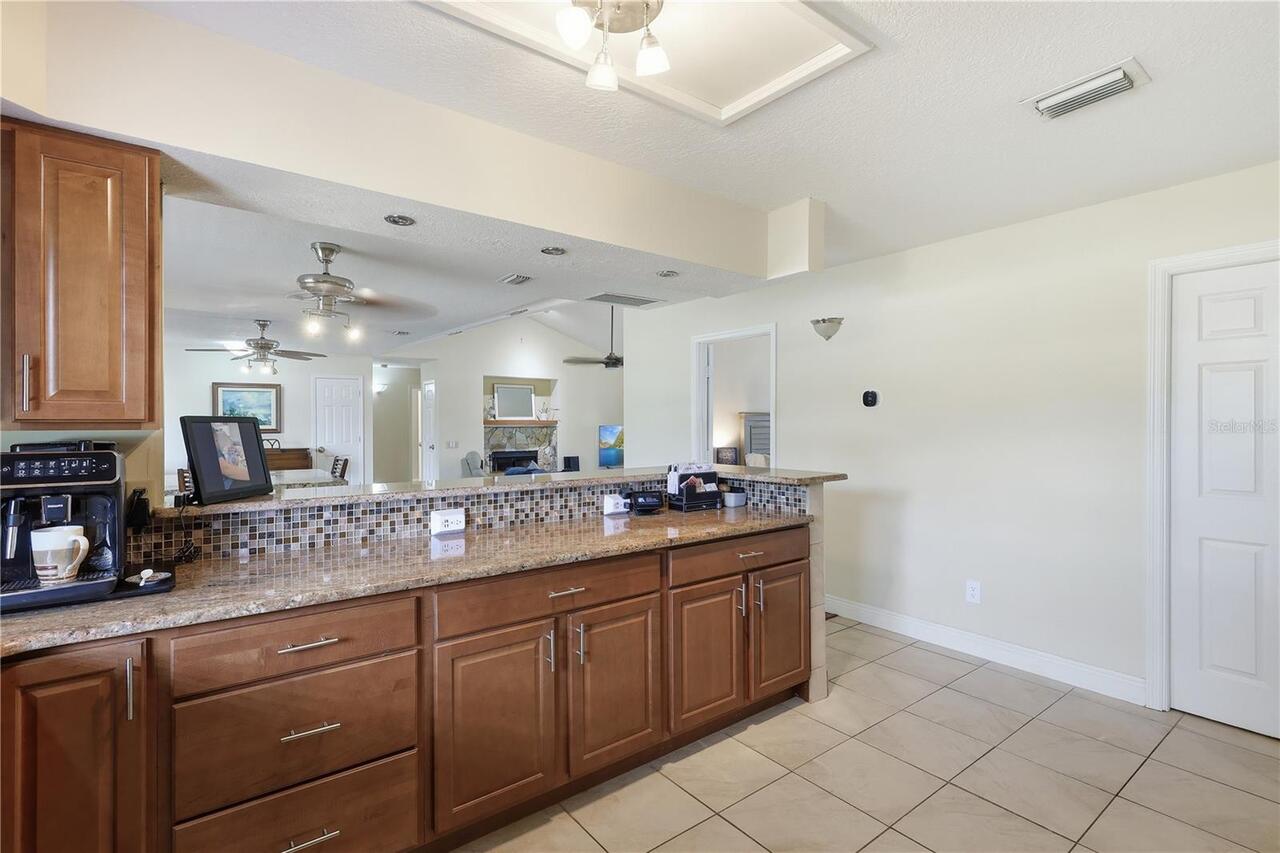 Listing Photo 15