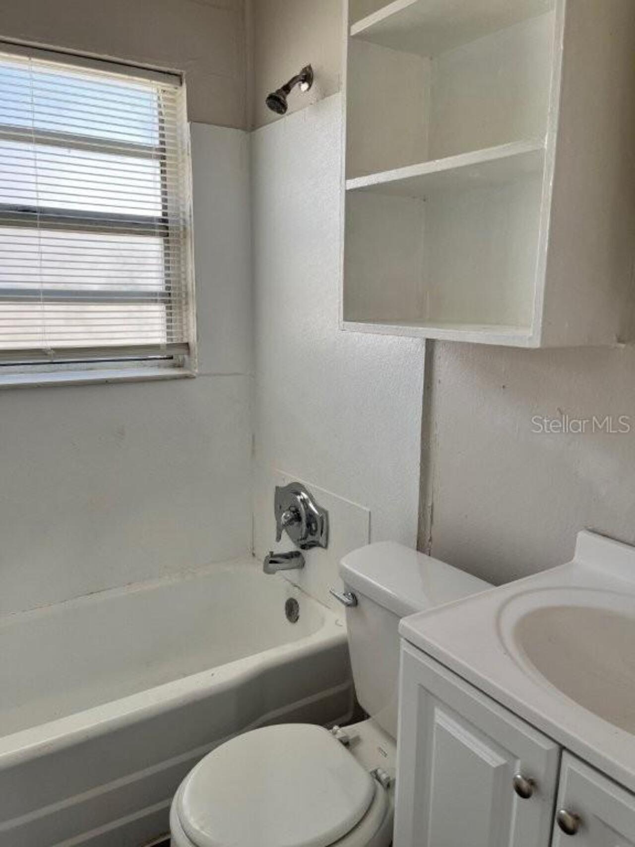 Listing Photo 9