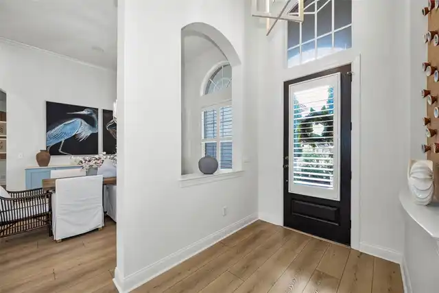 Listing Photo 18