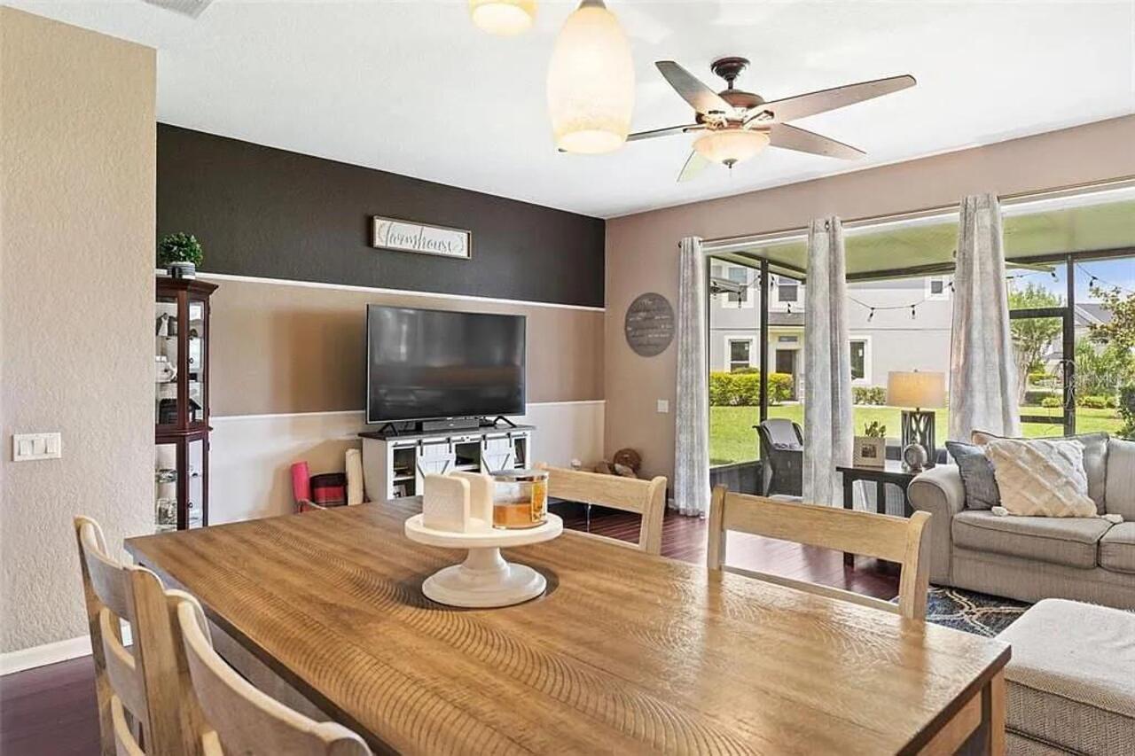 Listing Photo 12