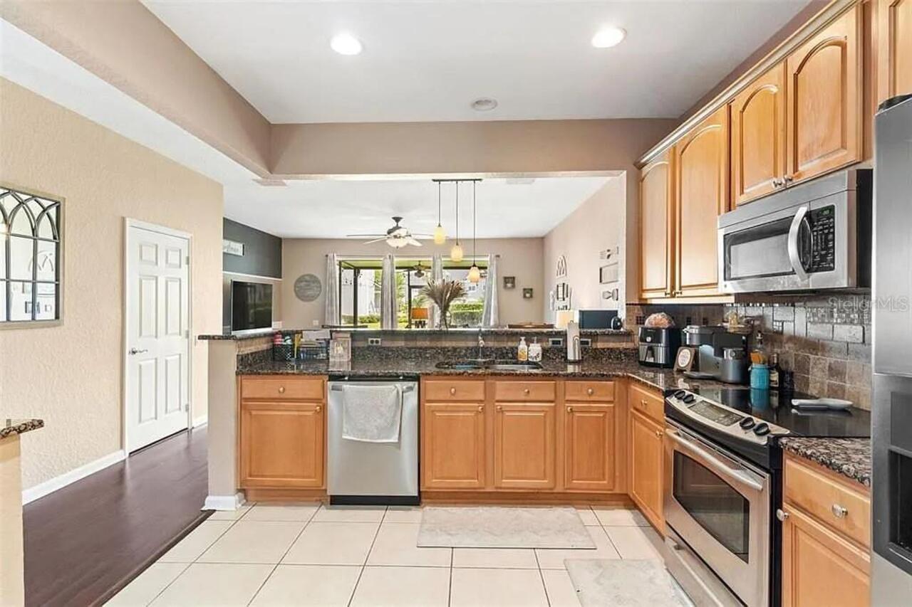 Listing Photo 16