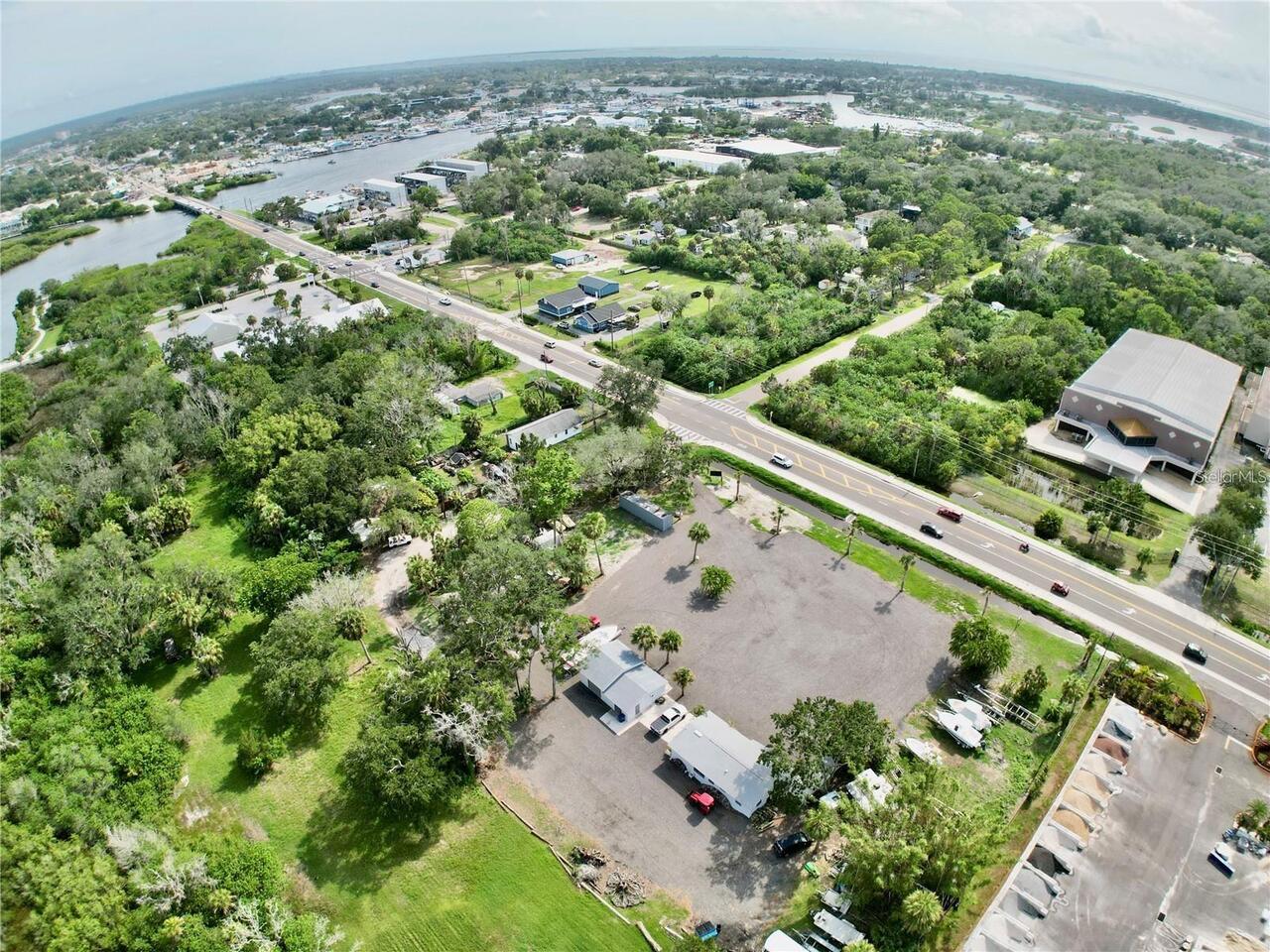 Listing Photo 17