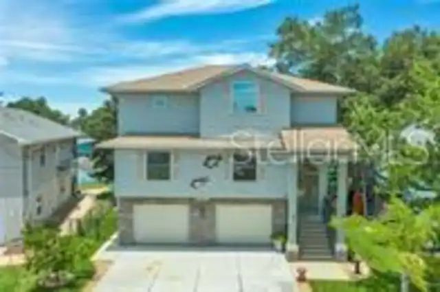 Weeki Wachee Real Estate