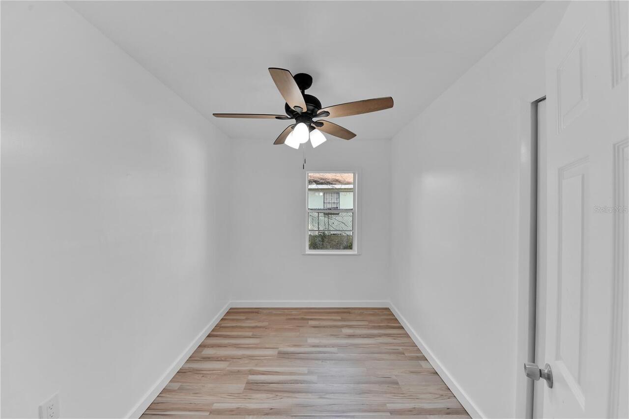 Listing Photo 38