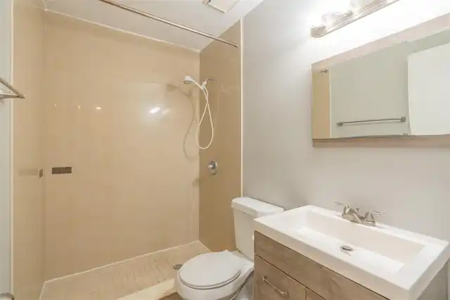 Listing Photo 20