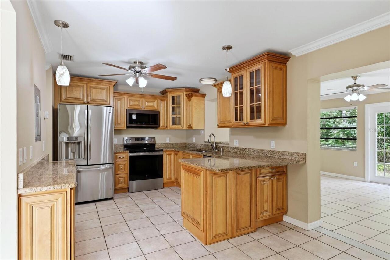 Listing Photo 7