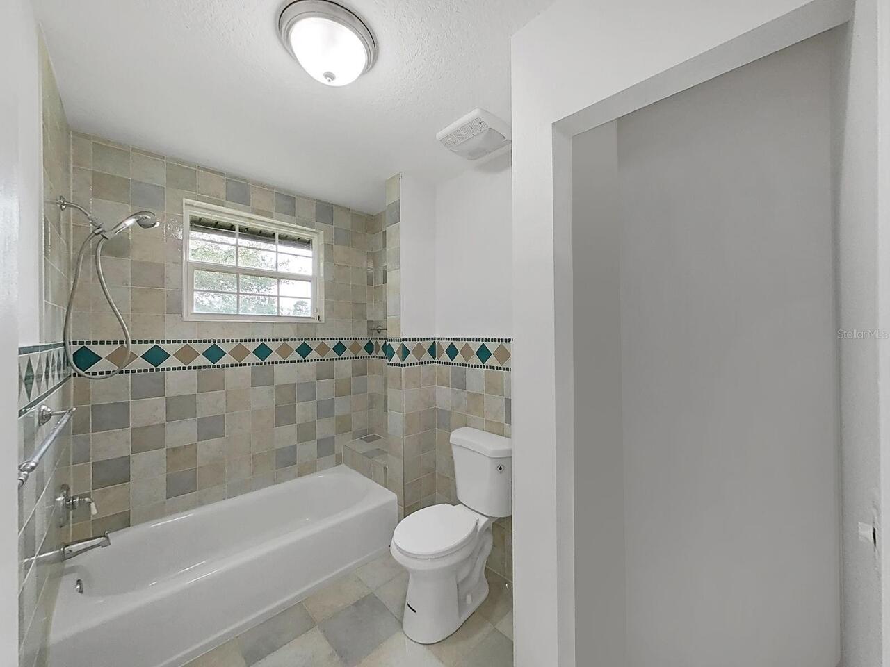 Listing Photo 37