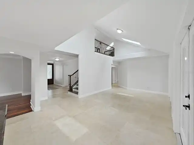Listing Photo 16