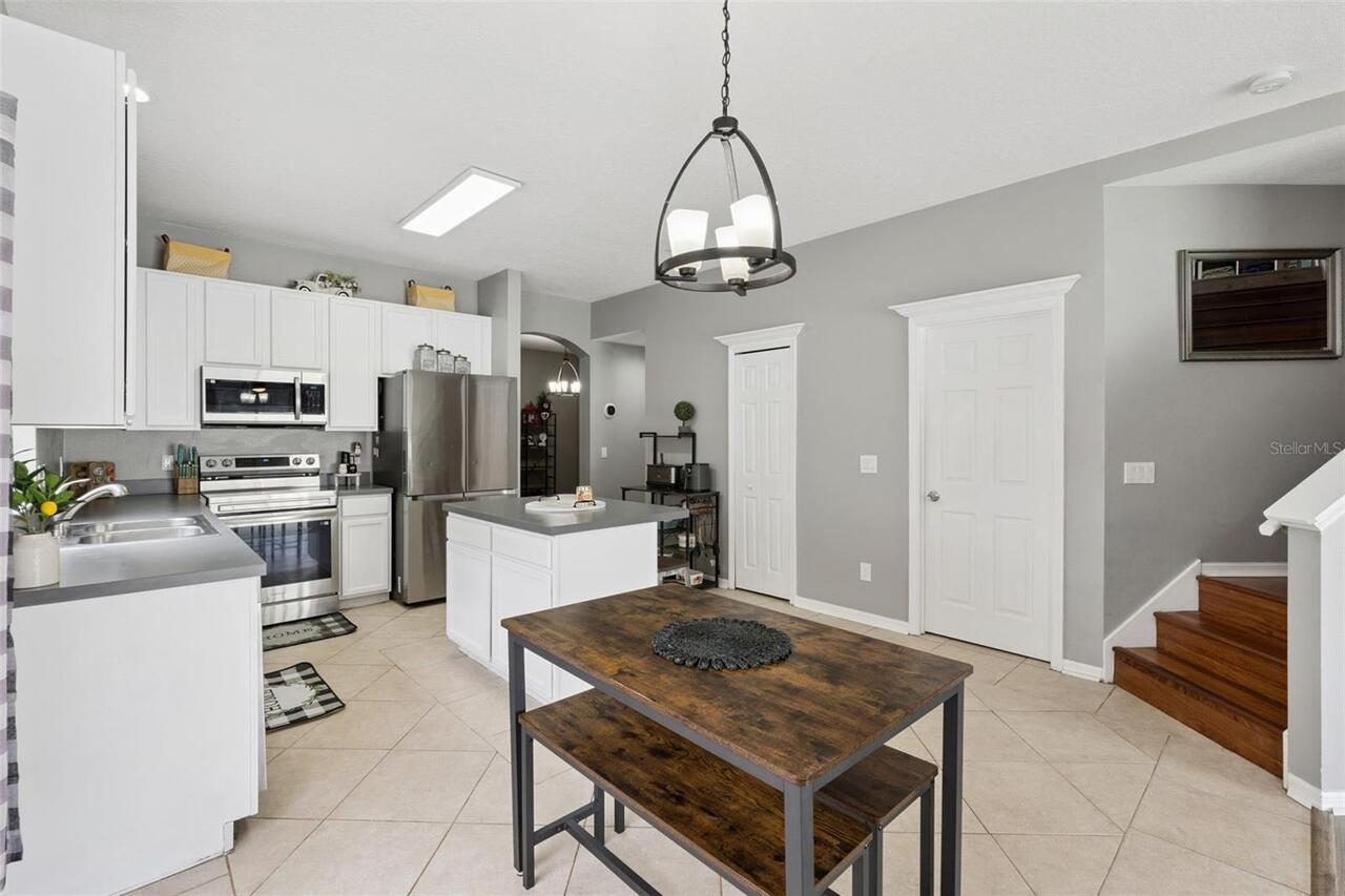 Listing Photo 11