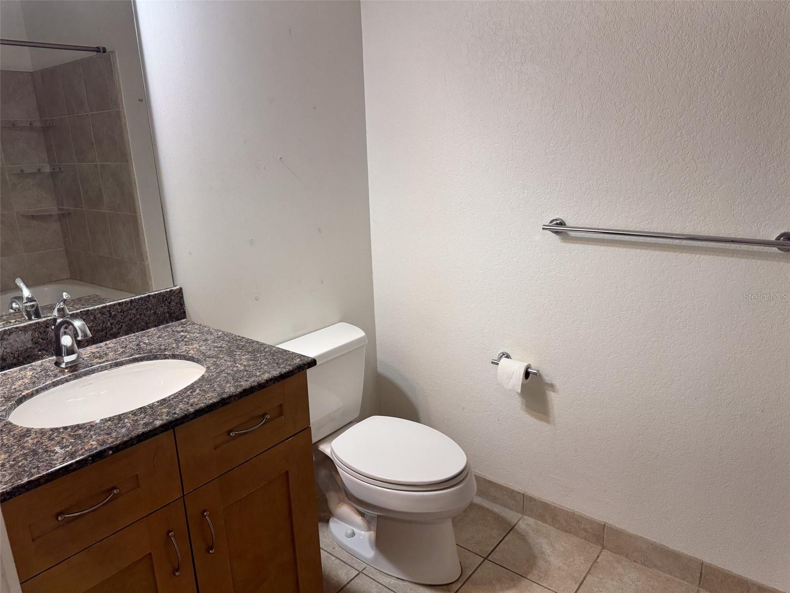Listing Photo 10