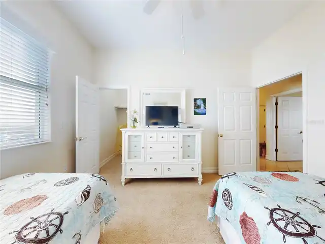 Listing Photo 29