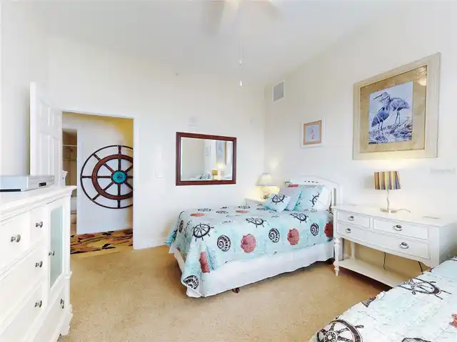 Listing Photo 30