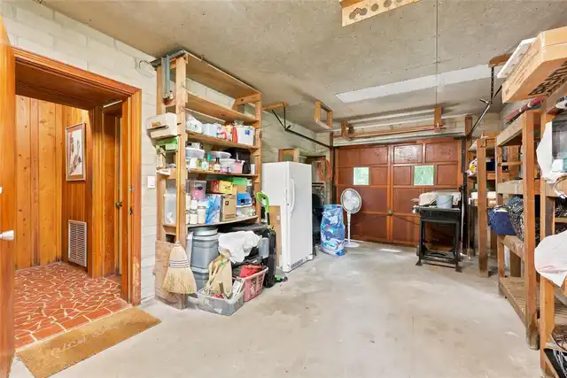 Listing Photo 25