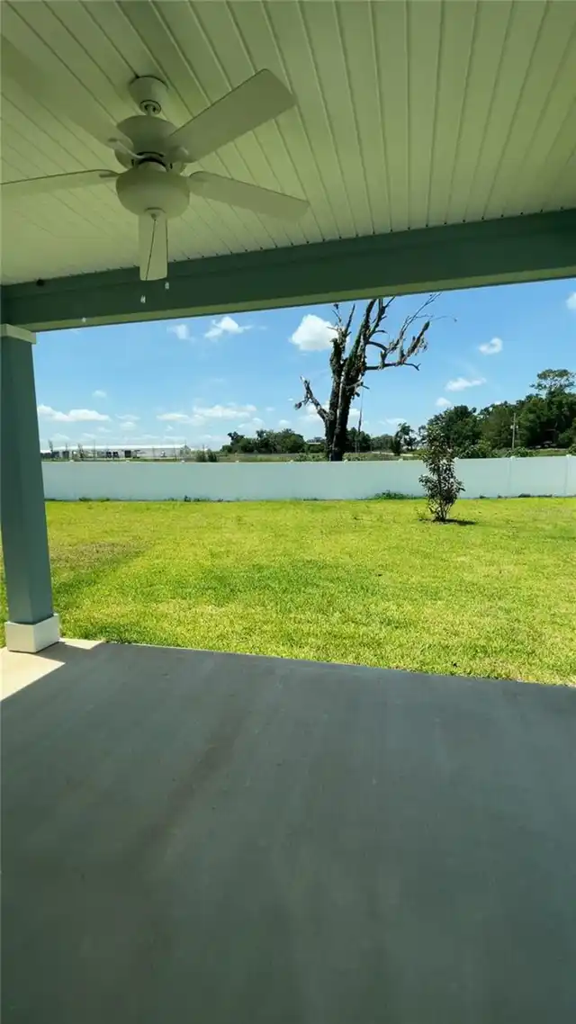 Listing Photo 10