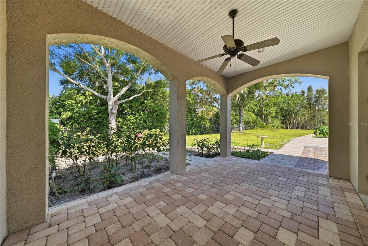 Listing Photo 37