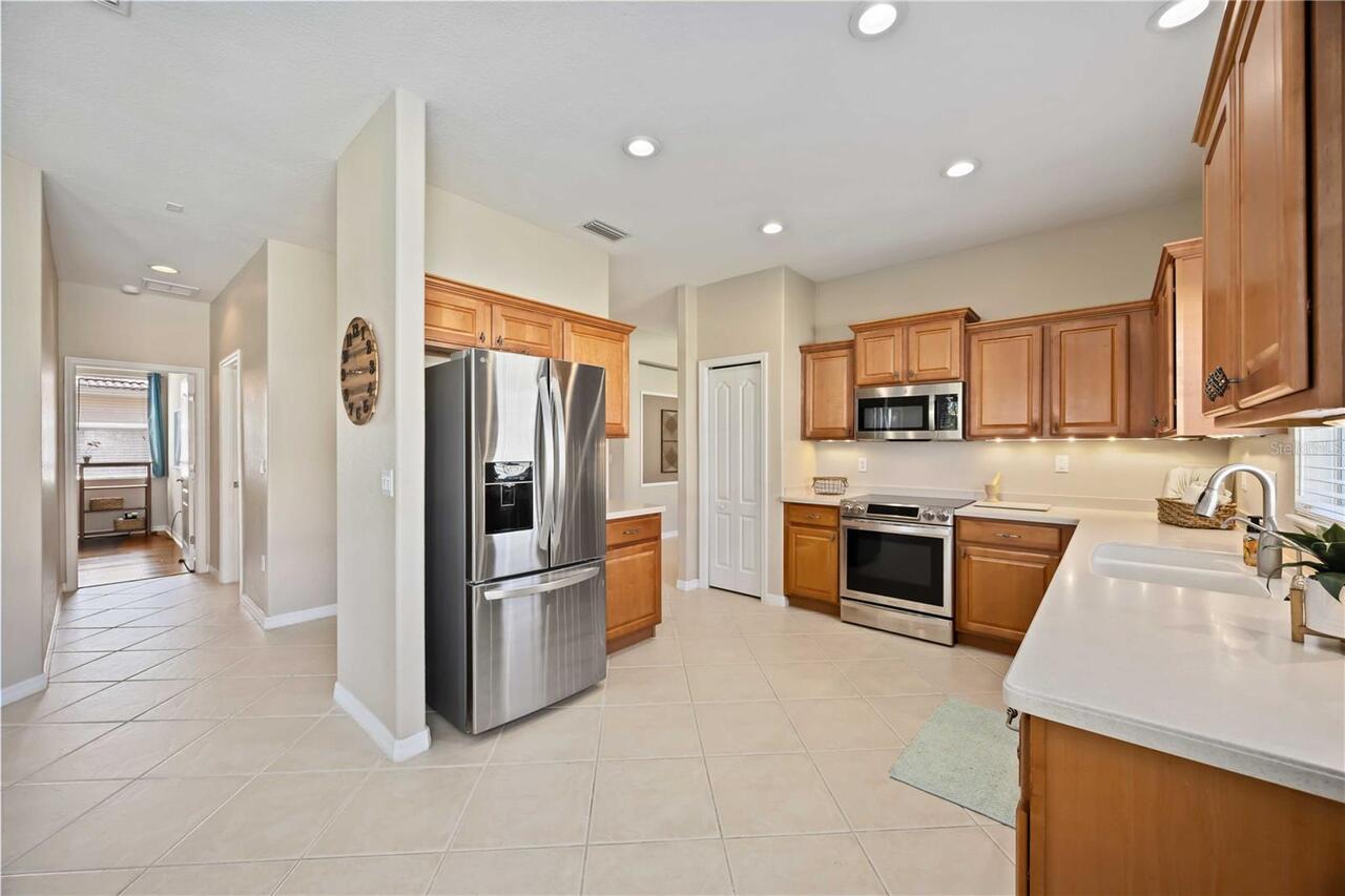 Listing Photo 14
