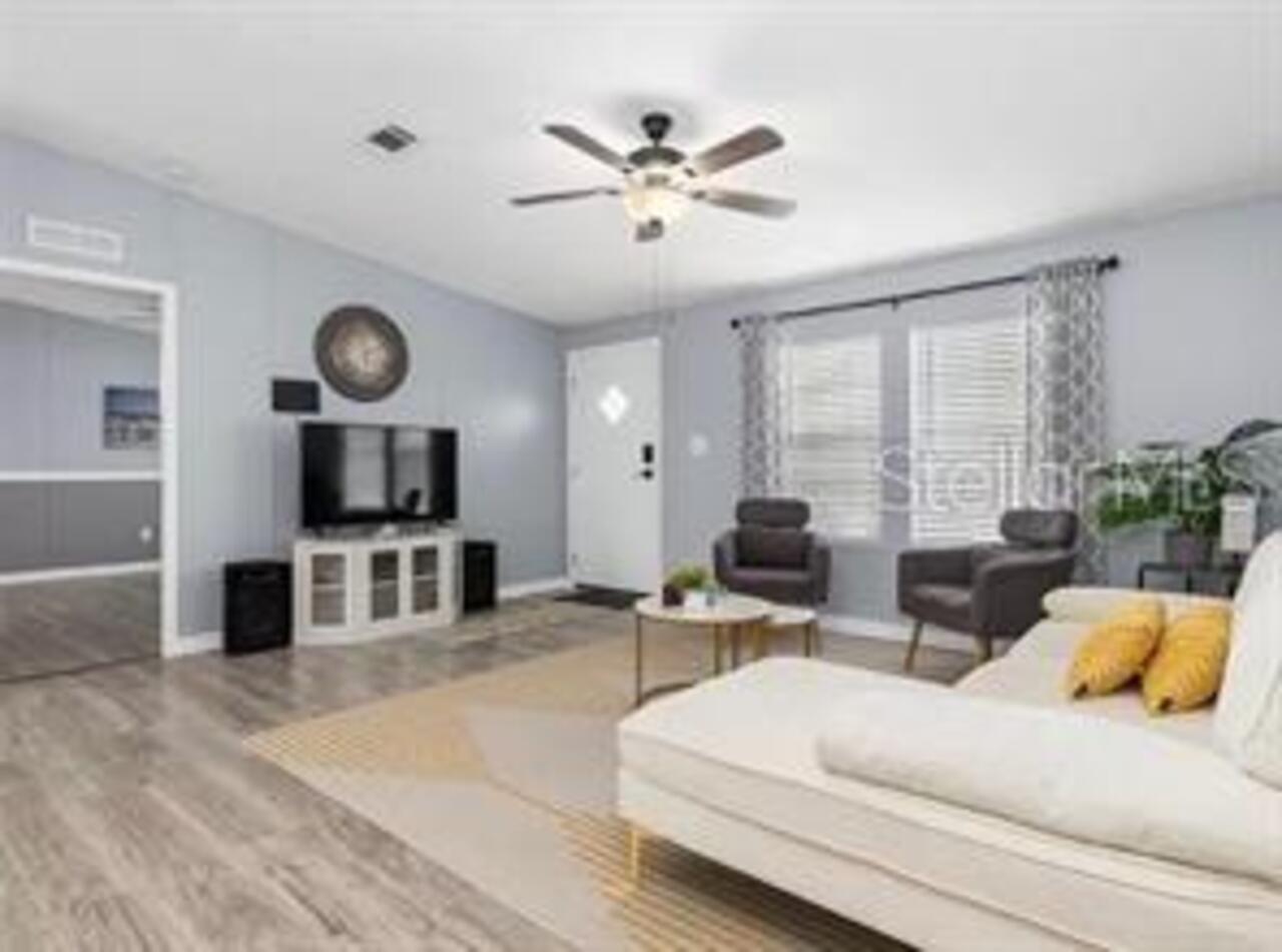 Listing Photo 6