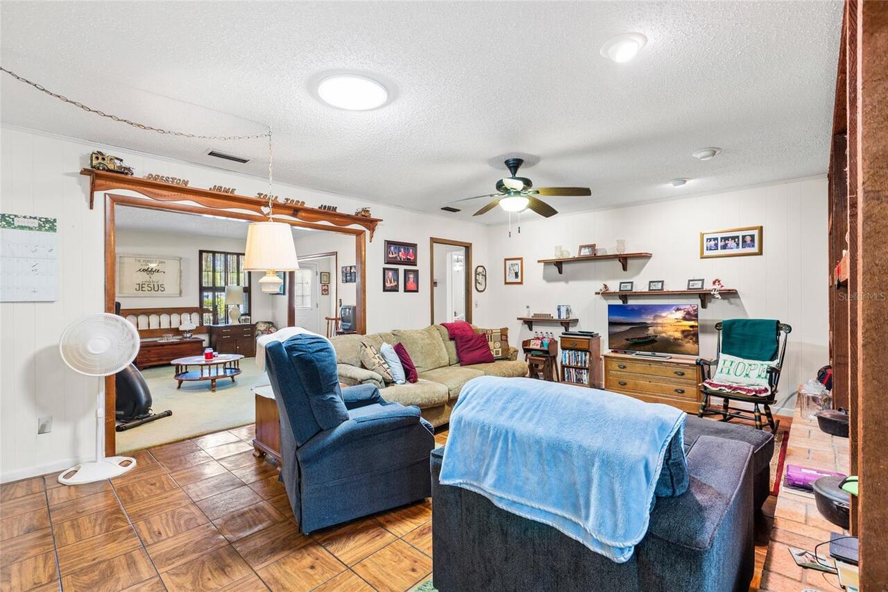 Listing Photo 13