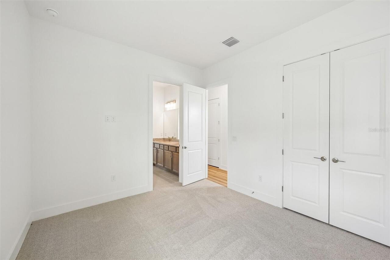 Listing Photo 37