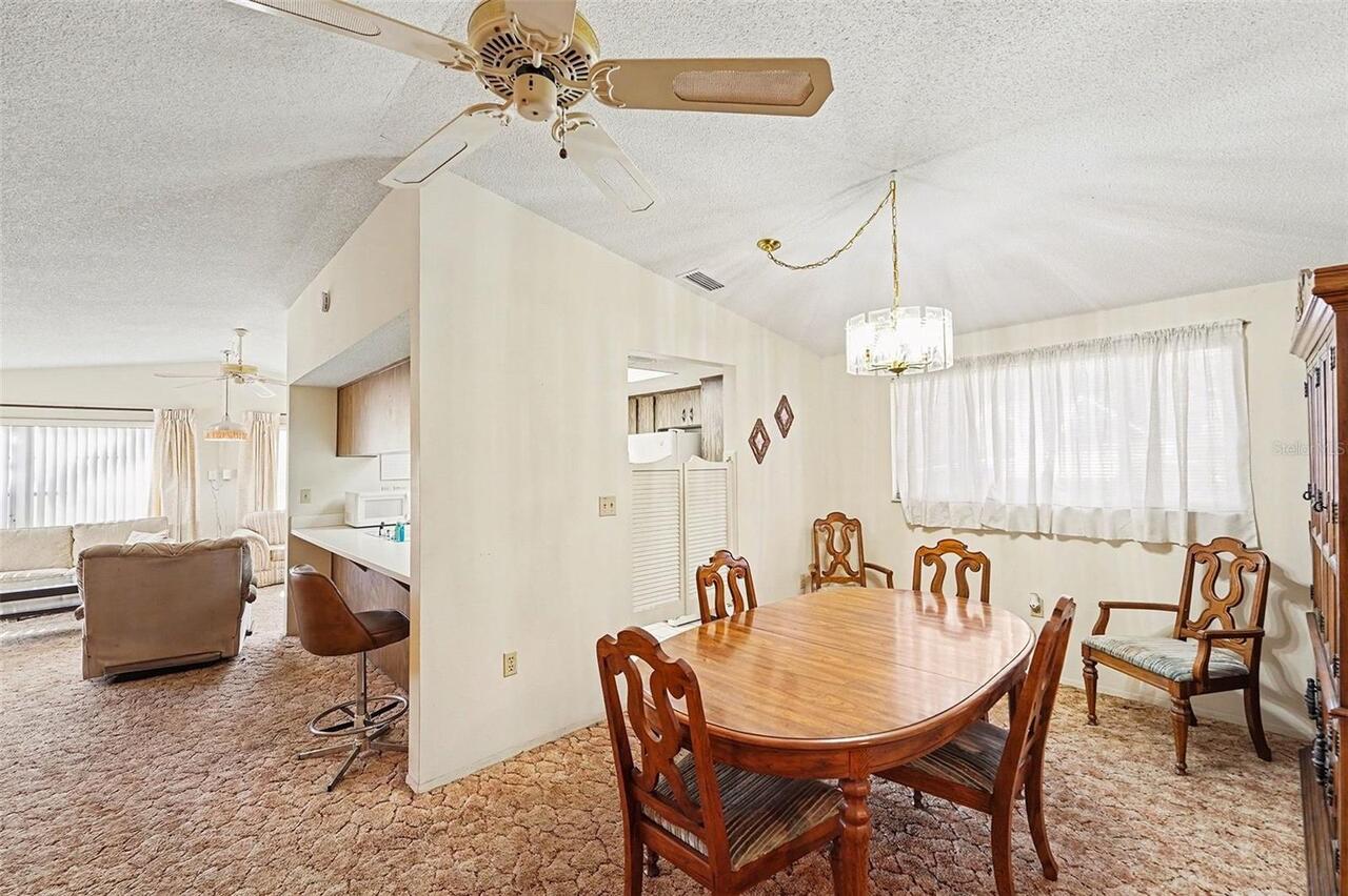 Listing Photo 8