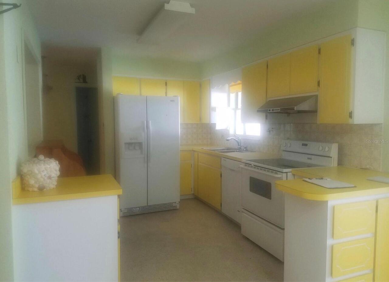 Listing Photo 8