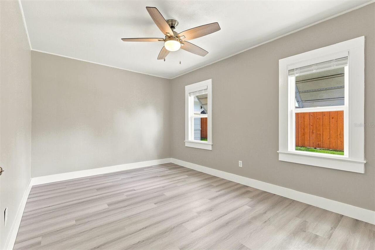 Listing Photo 23