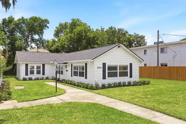 2BR, Residential Lease, 2BA, $2,700
Read More