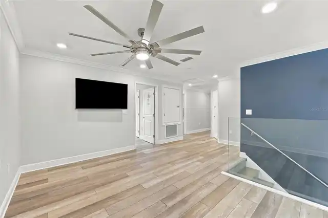 Listing Photo 23