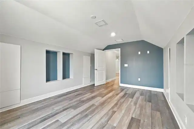 Listing Photo 31