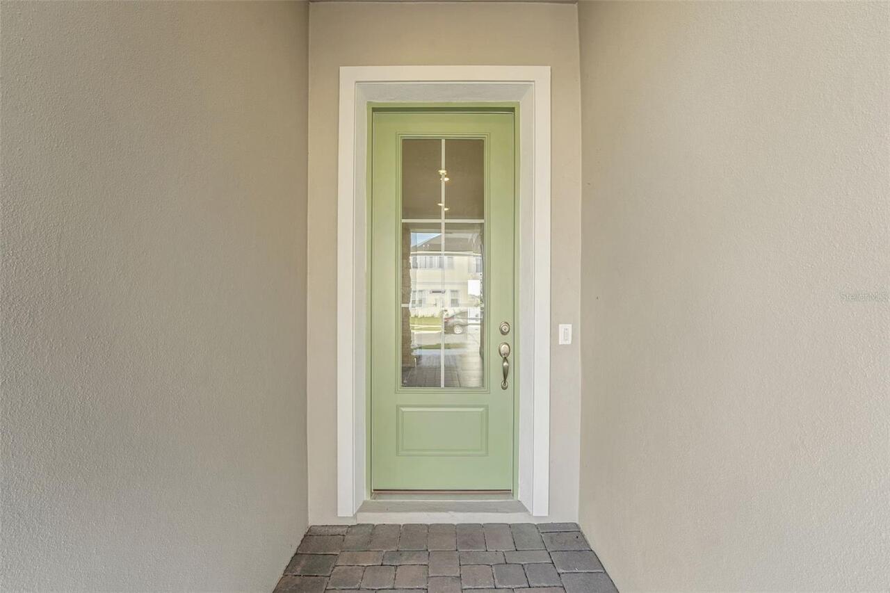 Listing Photo 8
