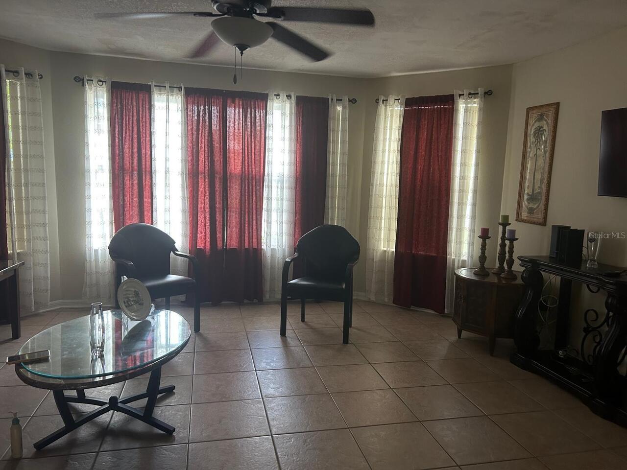 Listing Photo 7