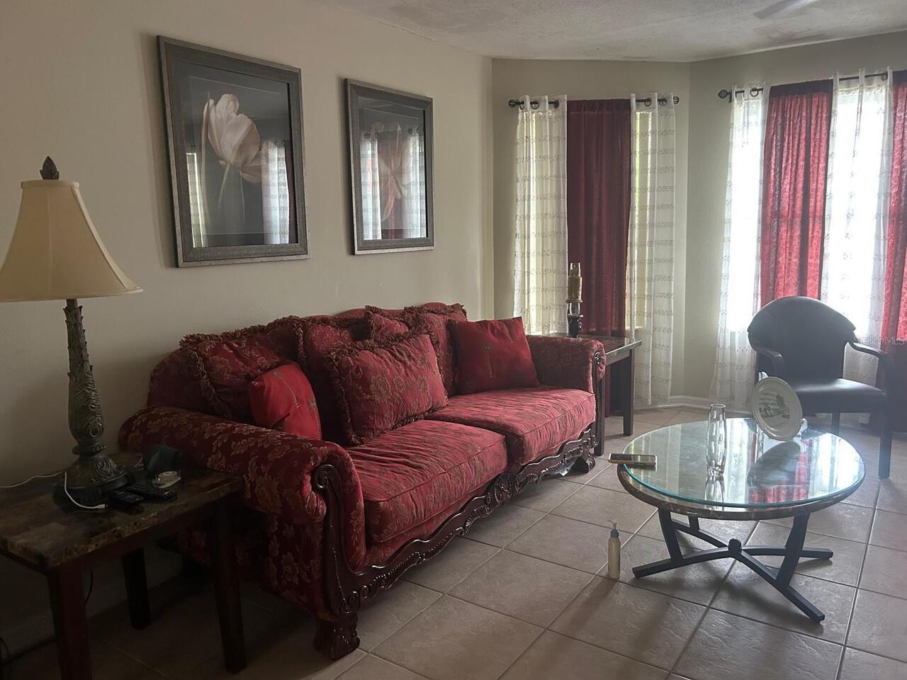 Listing Photo 9