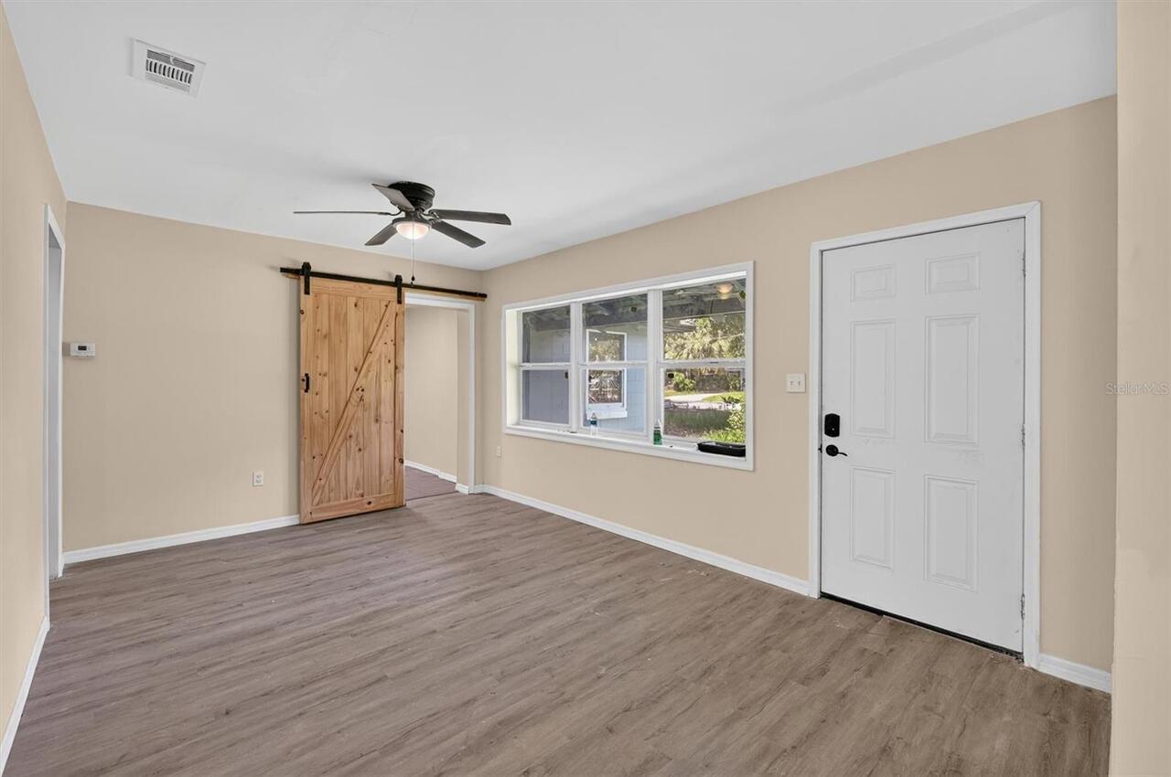 Listing Photo 7
