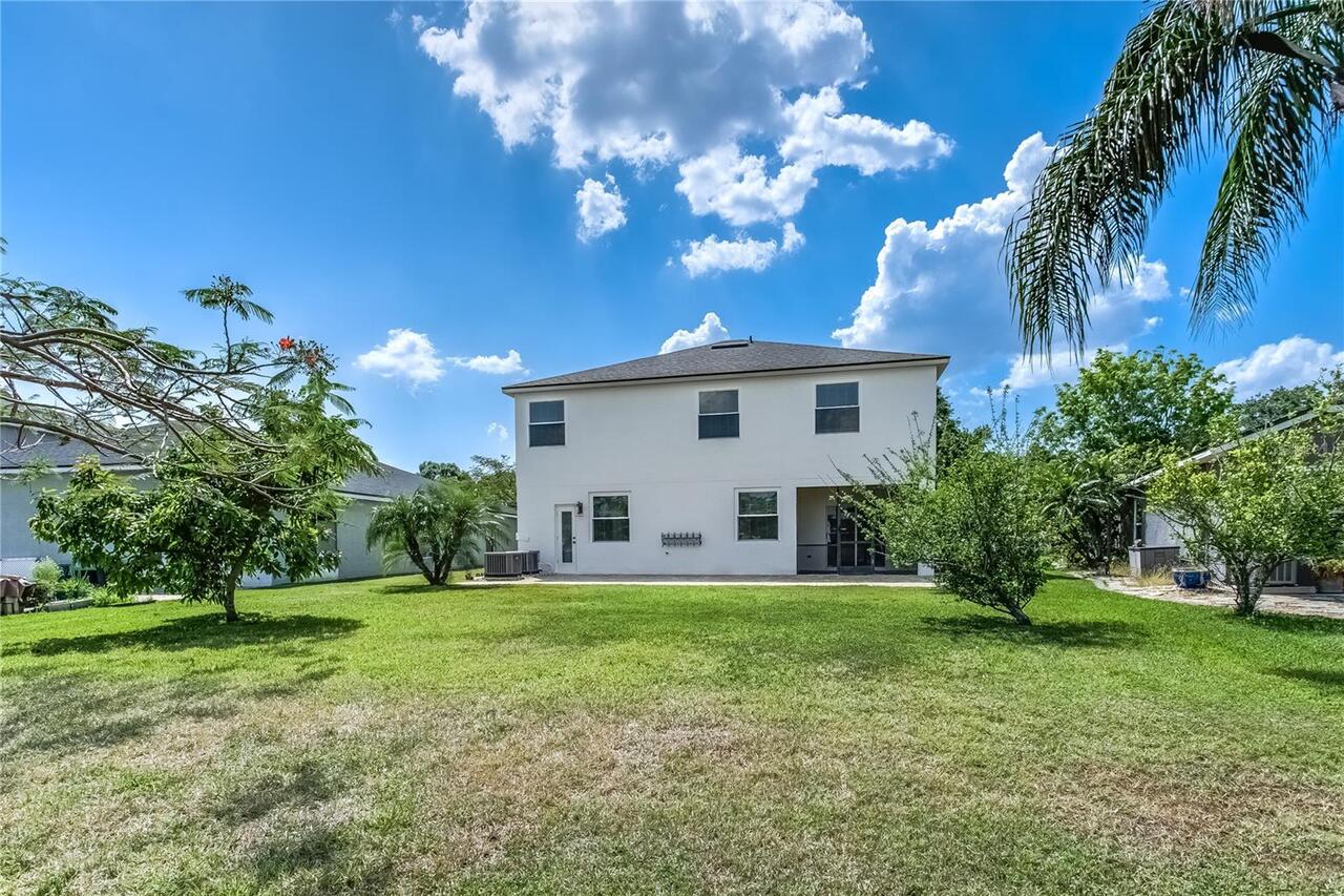 Listing Photo 17