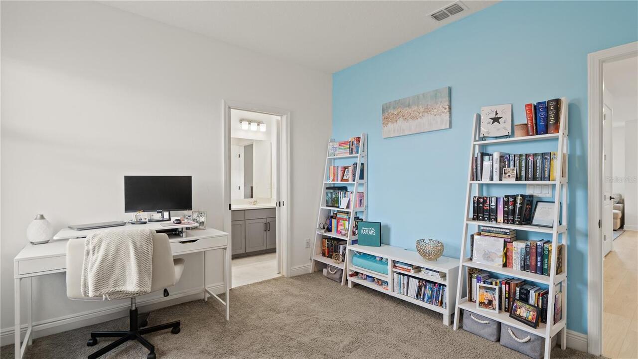 Listing Photo 16