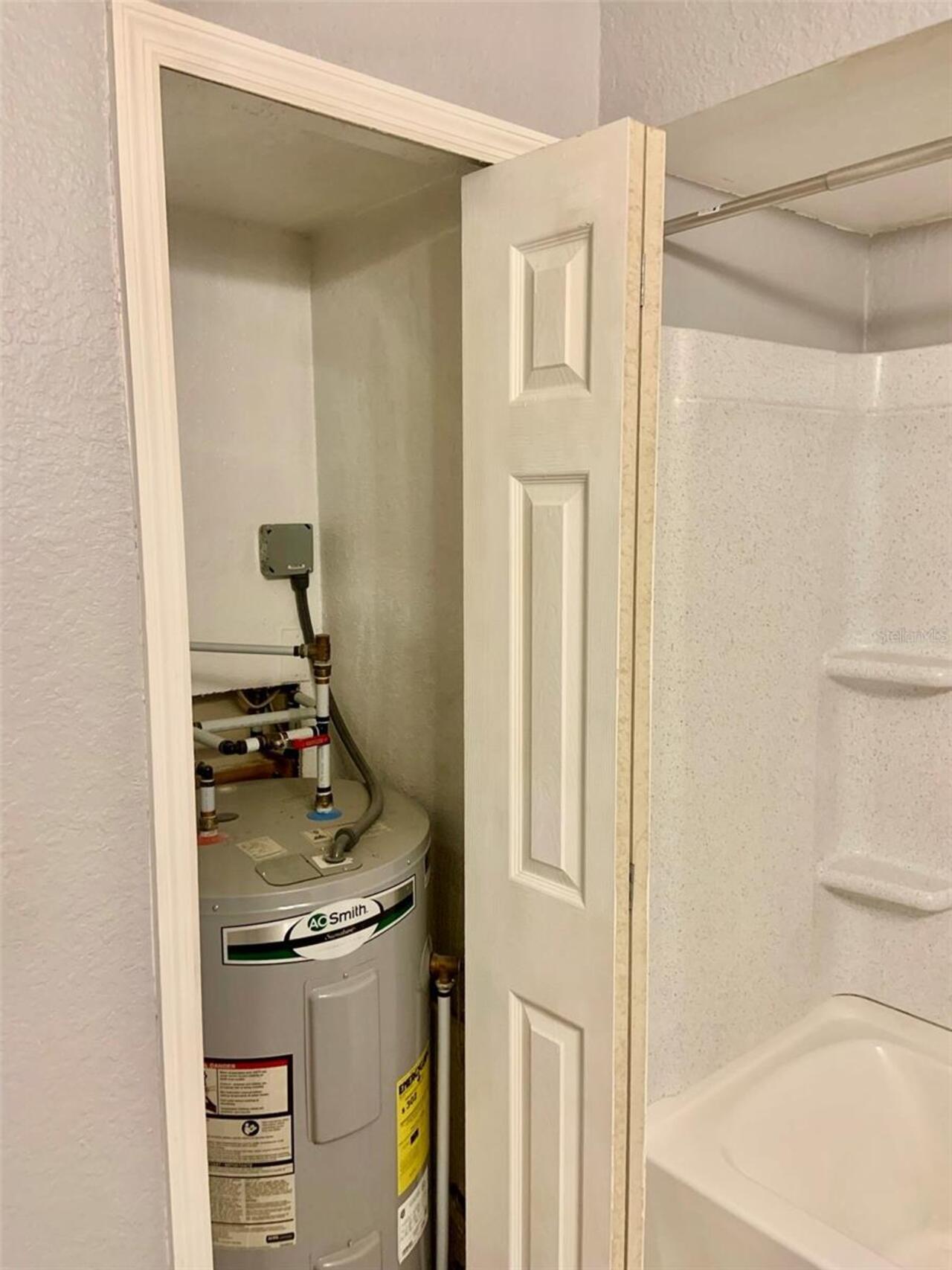 Listing Photo 10