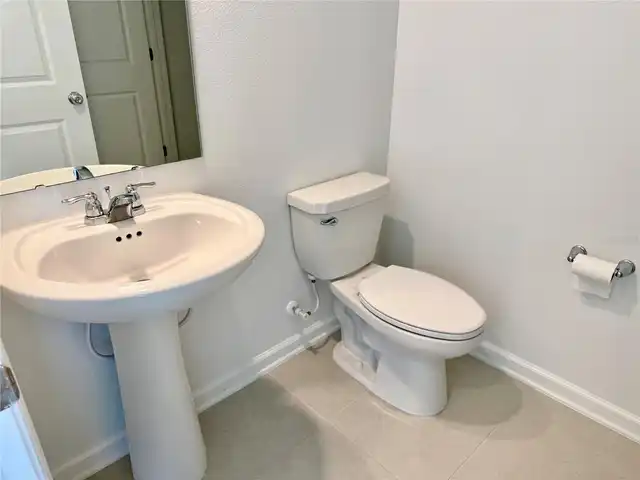 Listing Photo 9