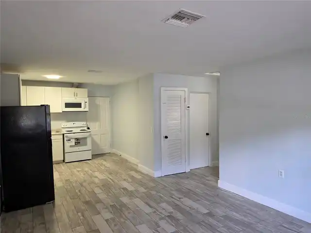Listing Photo 26