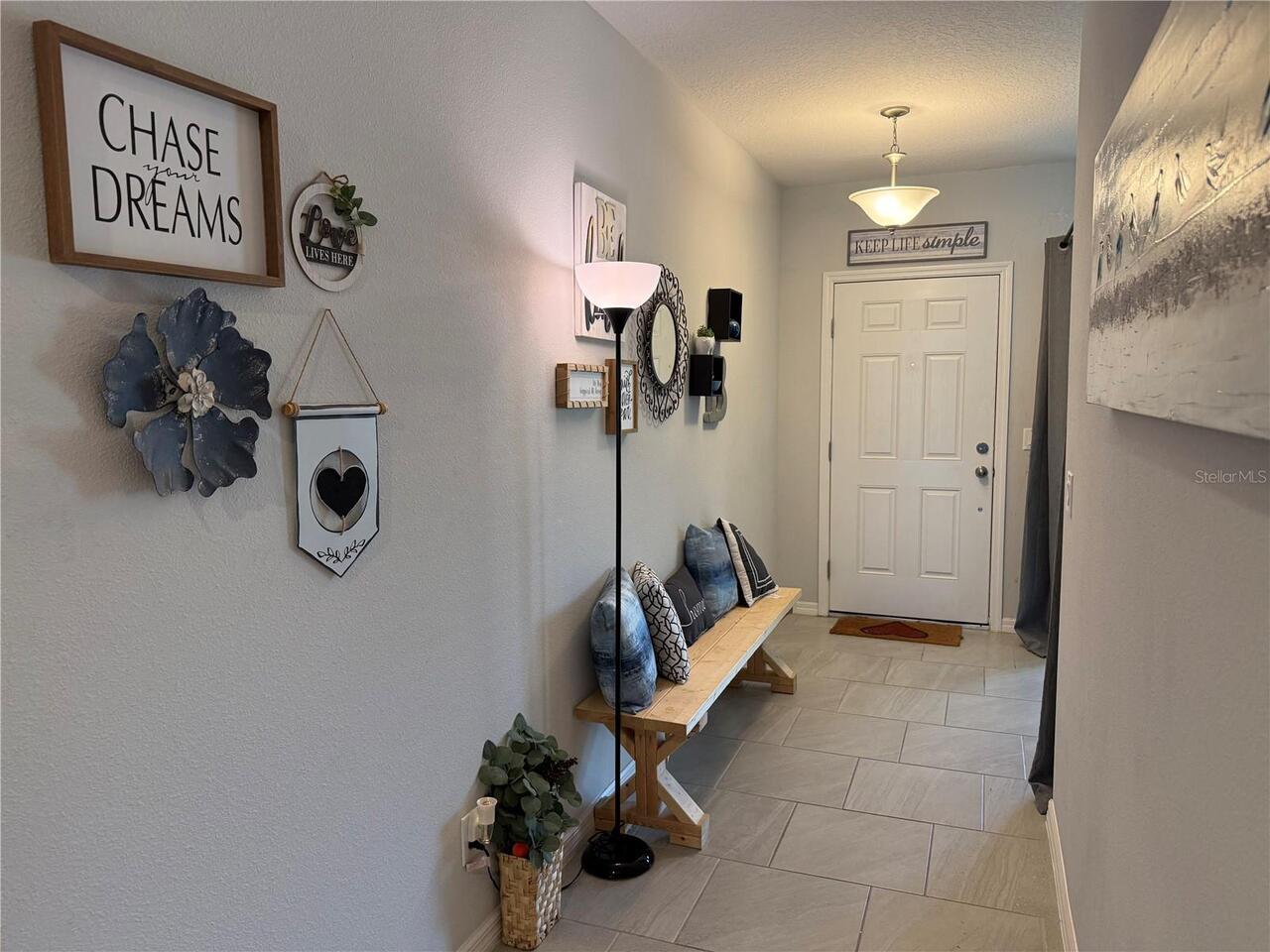 Listing Photo 12
