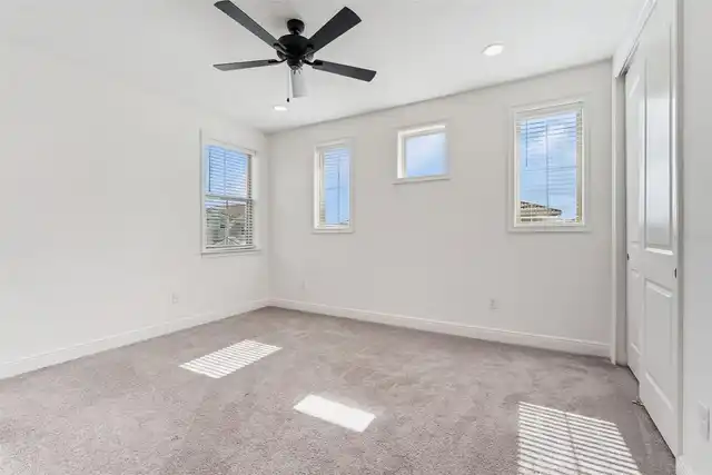 Listing Photo 32
