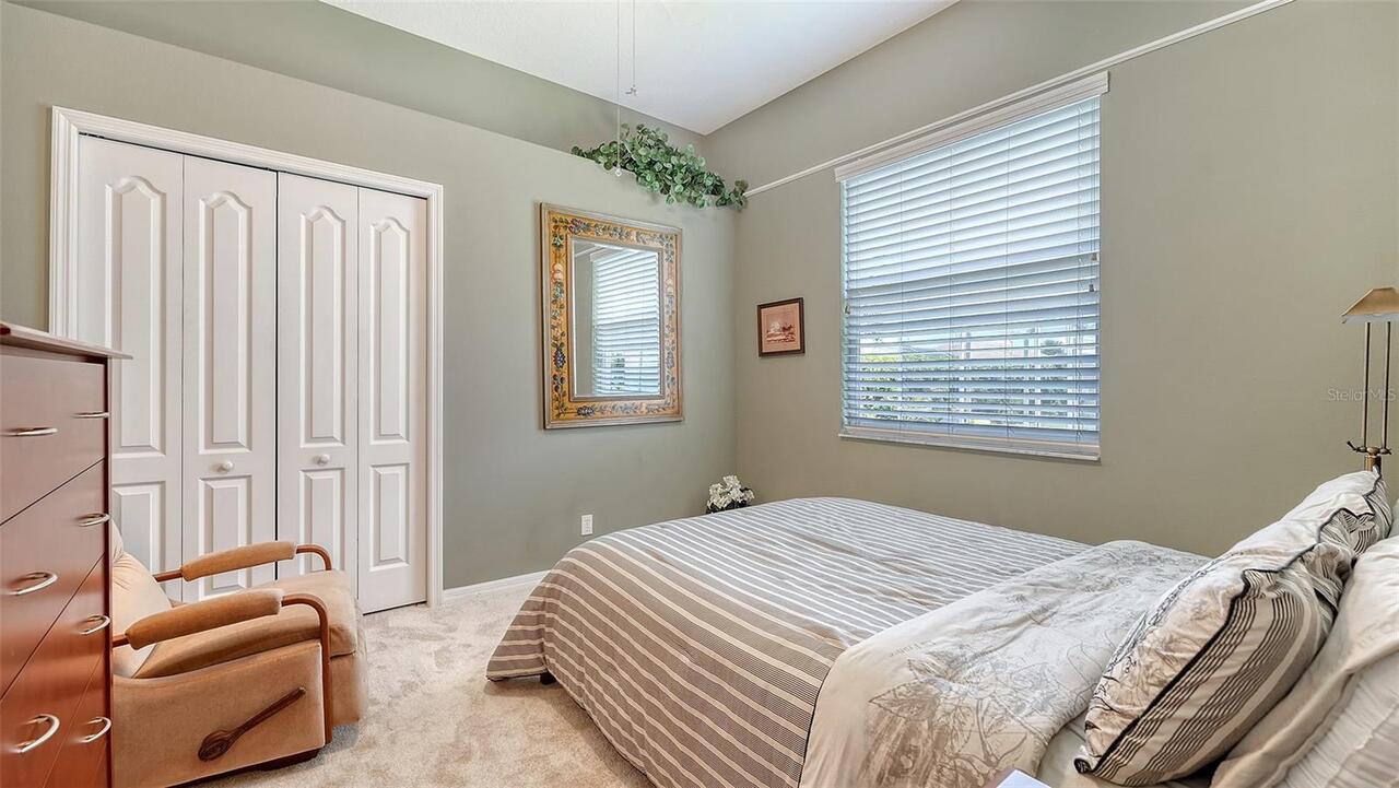 Listing Photo 33