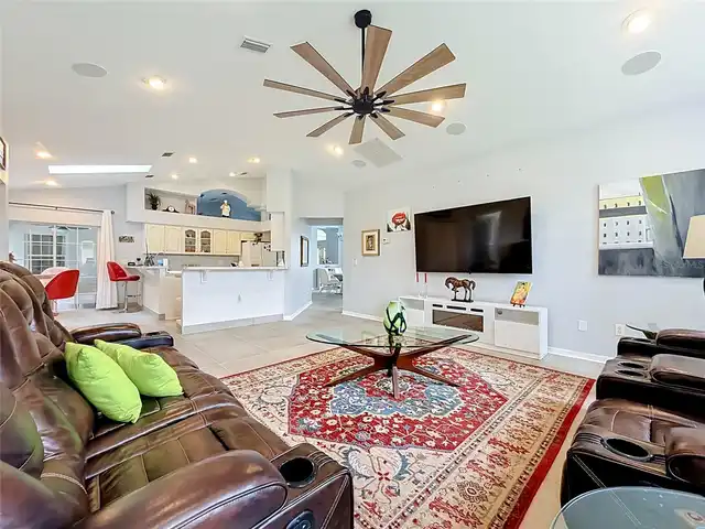 Listing Photo 25